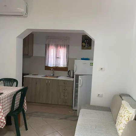 Olive Tree Konukevi 4*