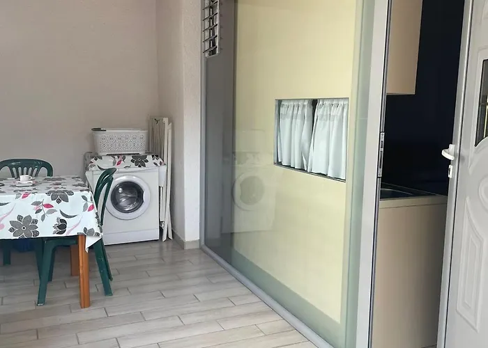 Konukevi Olive Tree Saranda